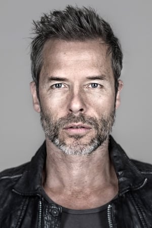 Guy Pearce